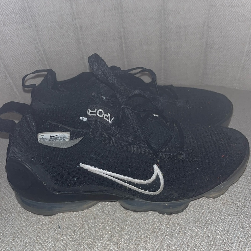 Nike Black and White Athletic Shoes